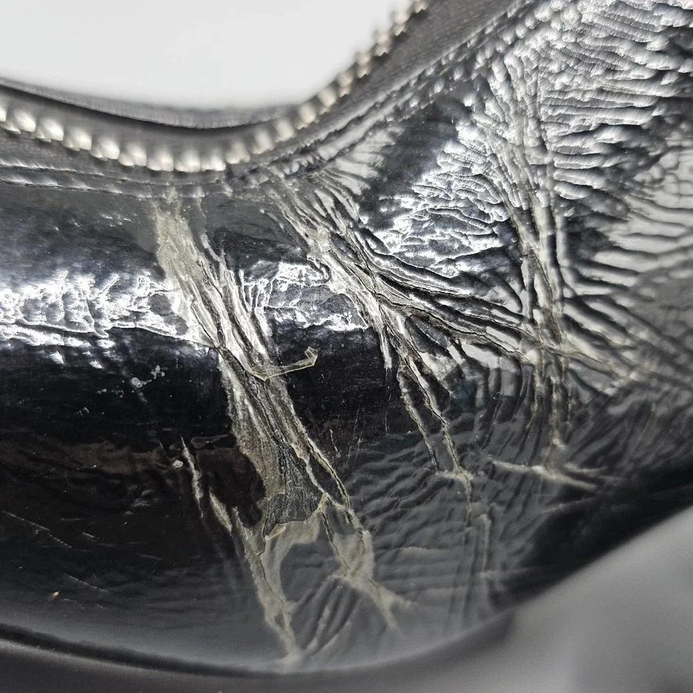 Fluevog Niki Ankle Front Zip Nappa Patent Leather Boots Sz 9.5 2.5